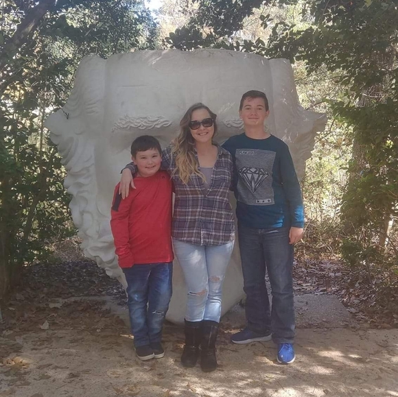 Meet your Posher, Ginger - Picture 2 of 3